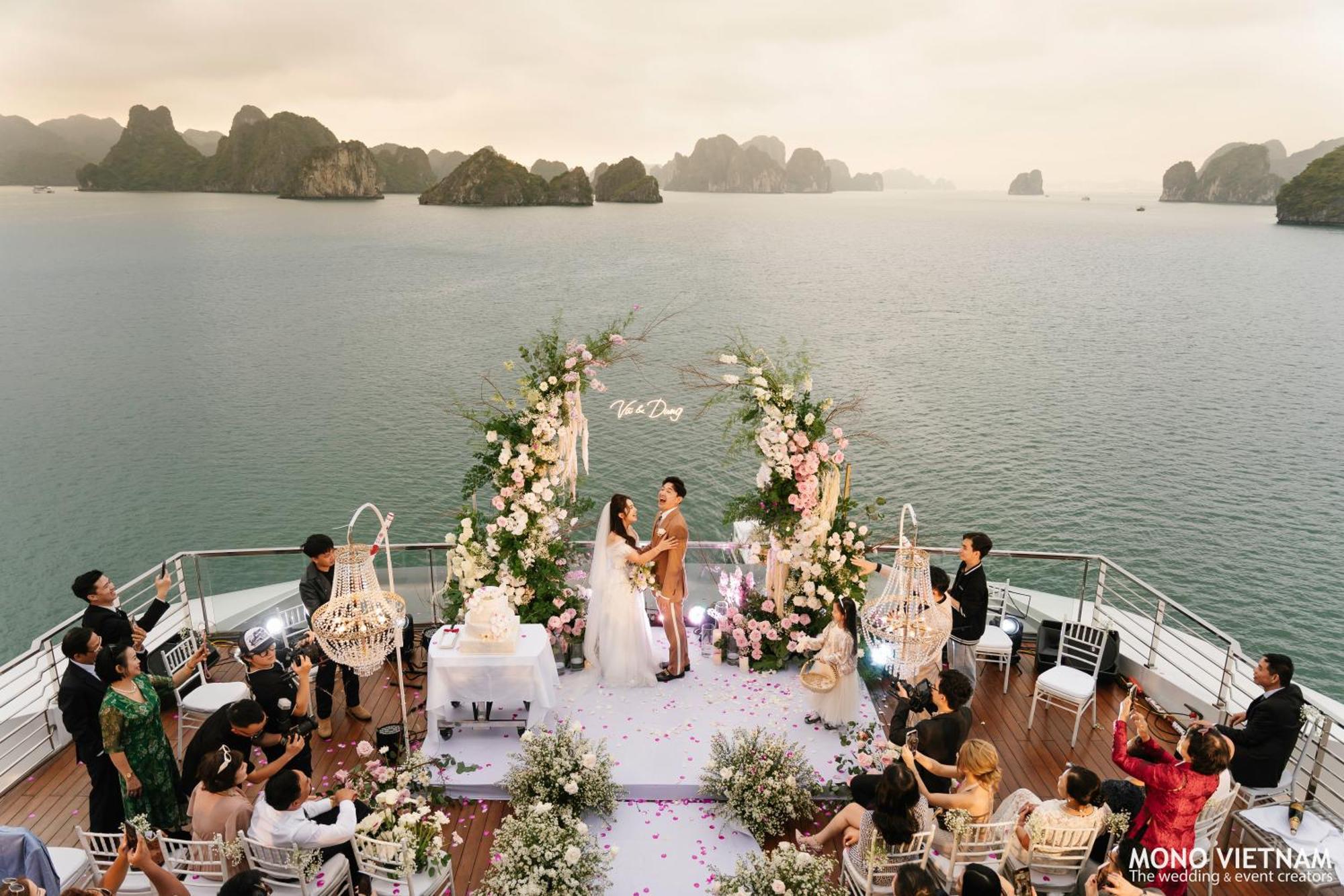 ホテル Grand Pioneers Halong Bay Cruise 1 ハロン エクステリア 写真