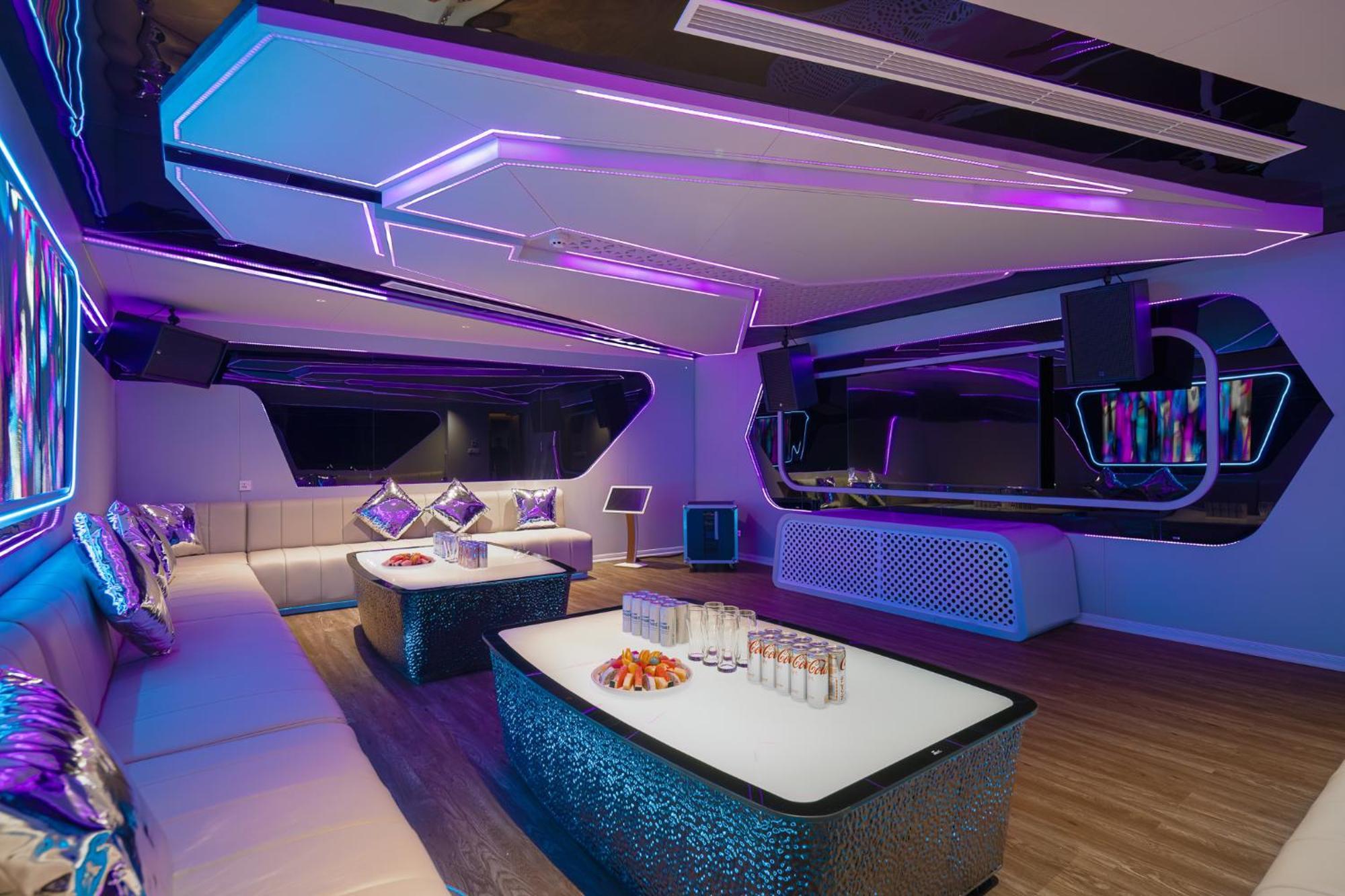 ホテル Grand Pioneers Halong Bay Cruise 1 ハロン エクステリア 写真