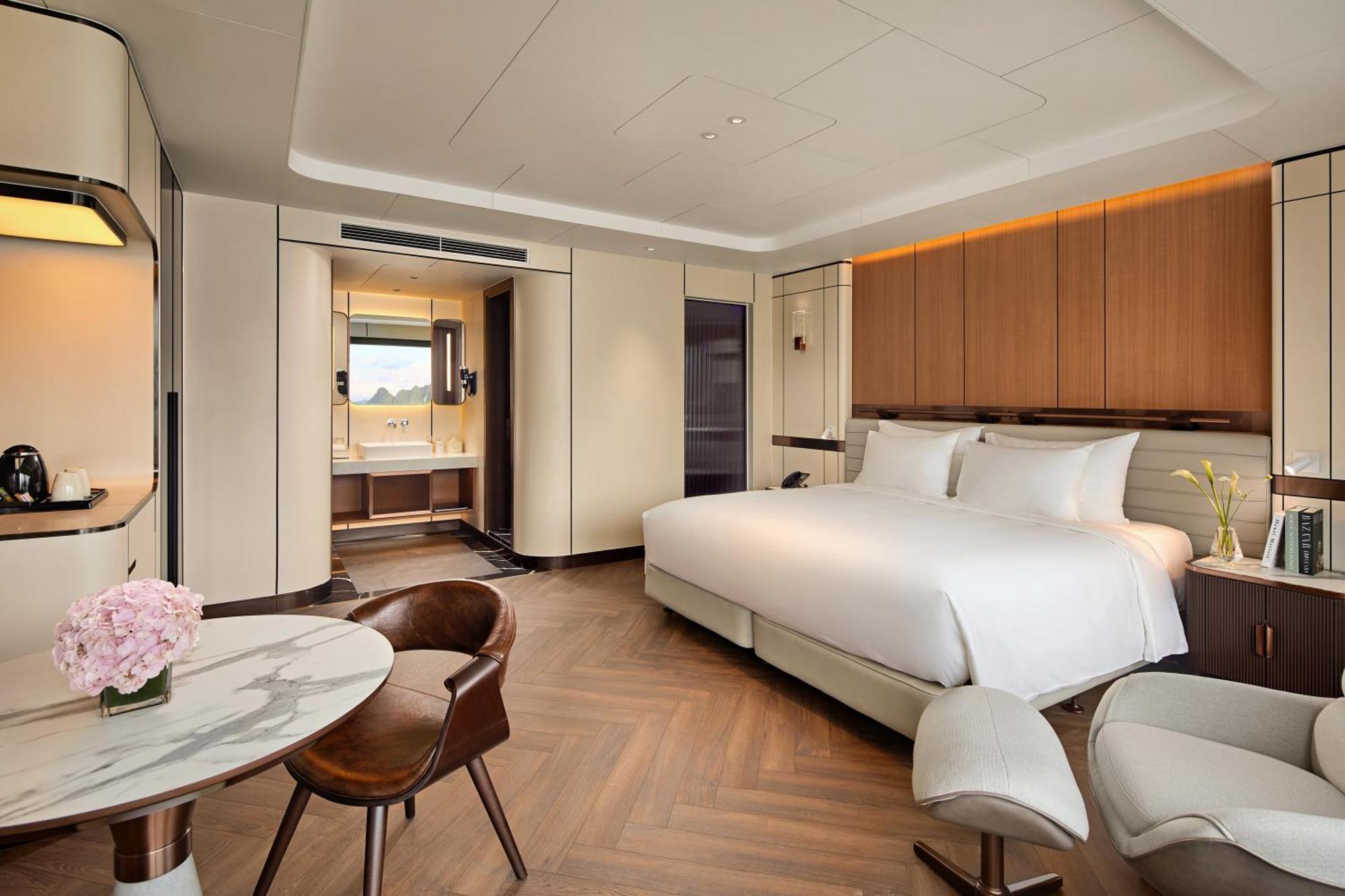 ホテル Grand Pioneers Halong Bay Cruise 1 ハロン エクステリア 写真